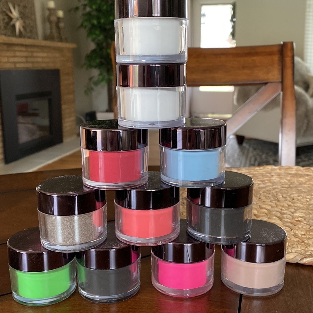 11 Nailboo Dip Powders